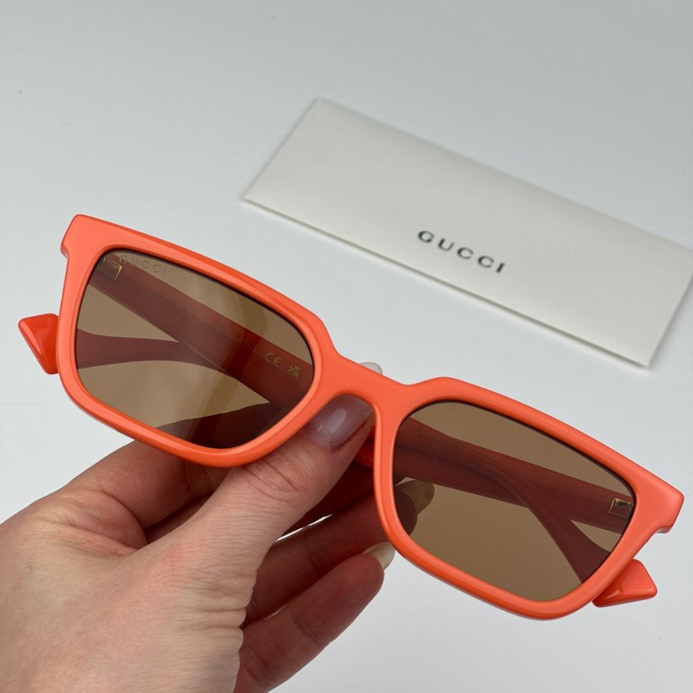 Gucci GG1539S 004 BRAND NEW Sunglasses Orange Brown Unisex Rectangle